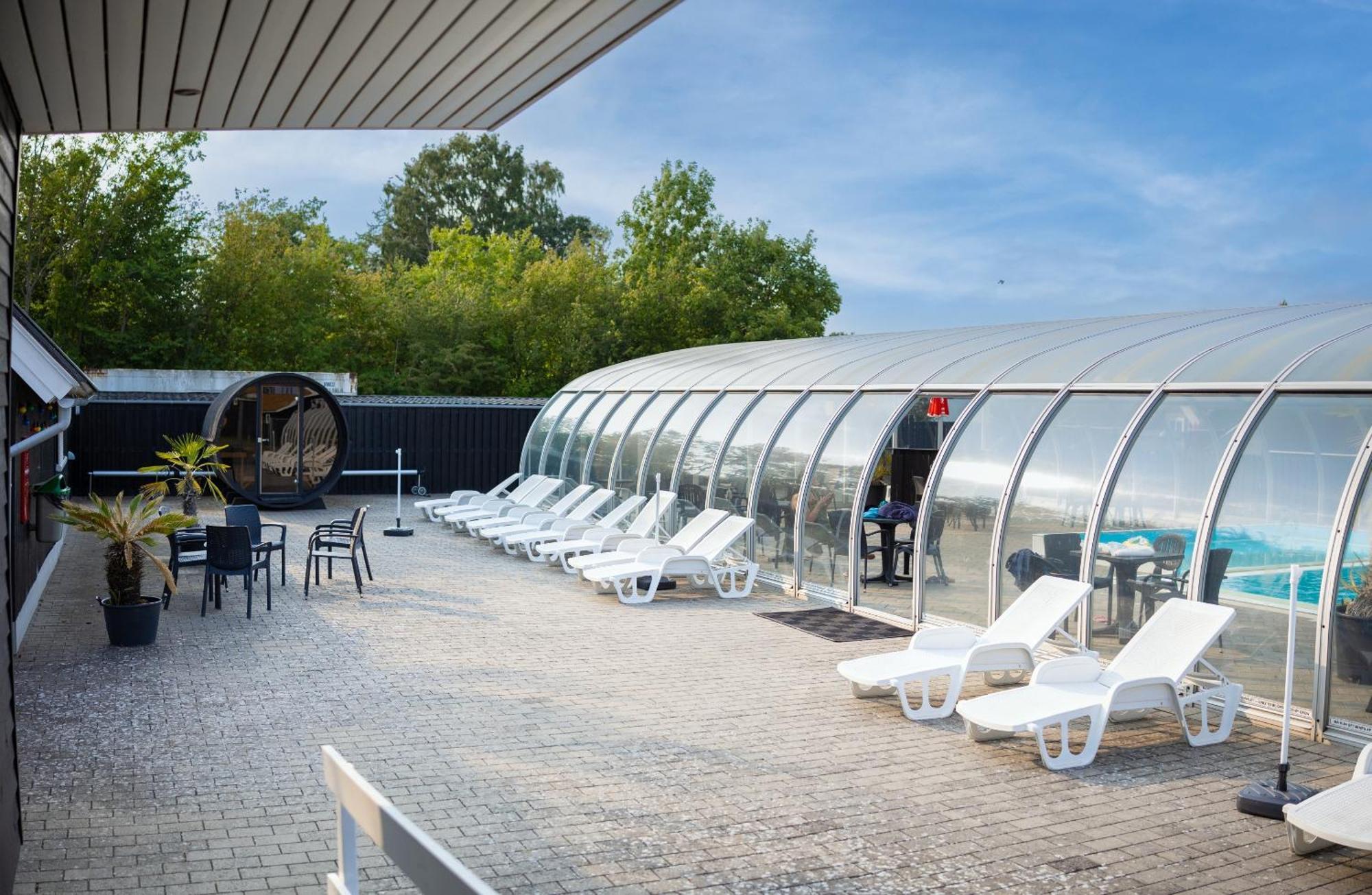 First Camp Holbaek Fjord Hotel Bagian luar foto